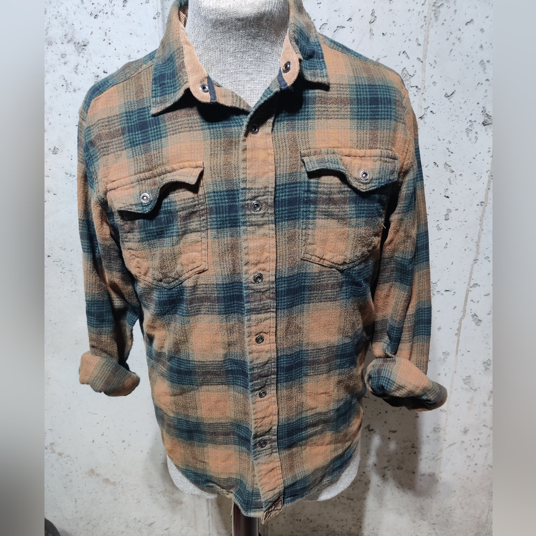 Dakota Grizzly Flannel Shirt